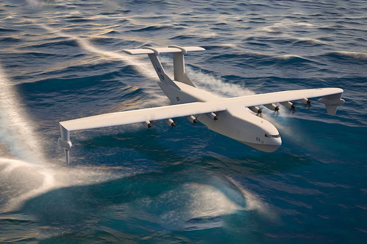 DARPA'nın yer etkili kargo uçağı 100 ton yük taşıyacak
