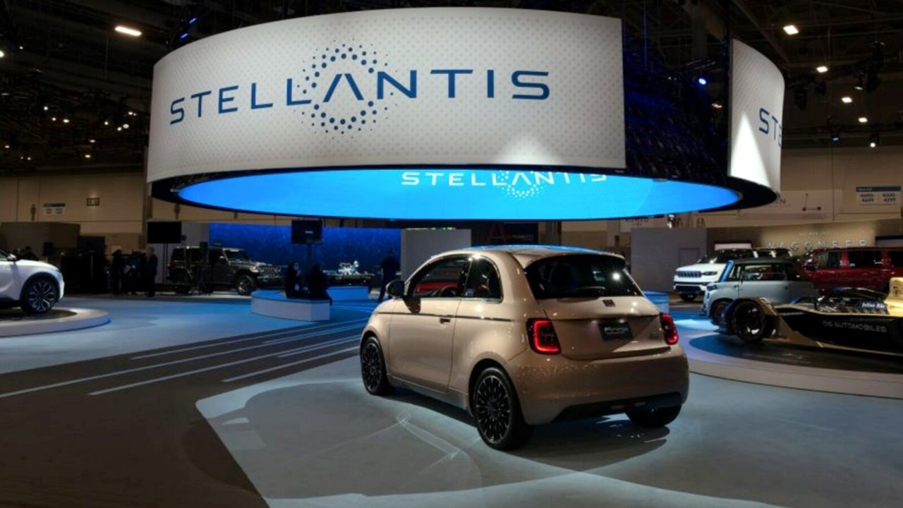 Stellantis, Renault ile birleşme iddialarını yalanladı