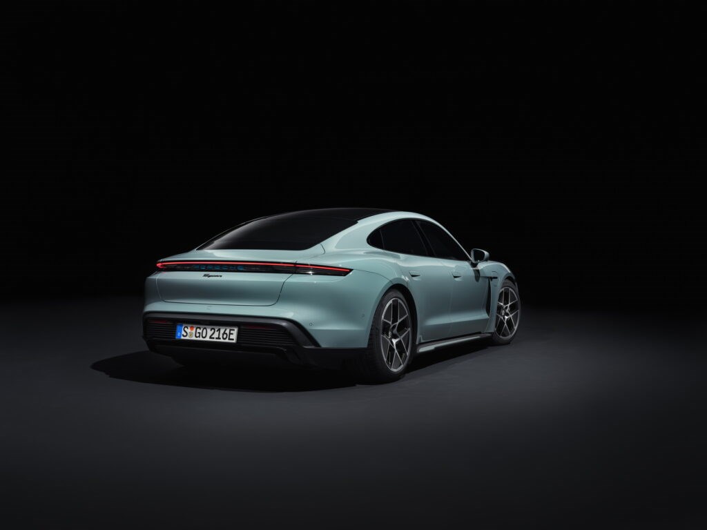 2025 model Porsche Taycan tanıtıldı: Her açıdan geliştirildi
