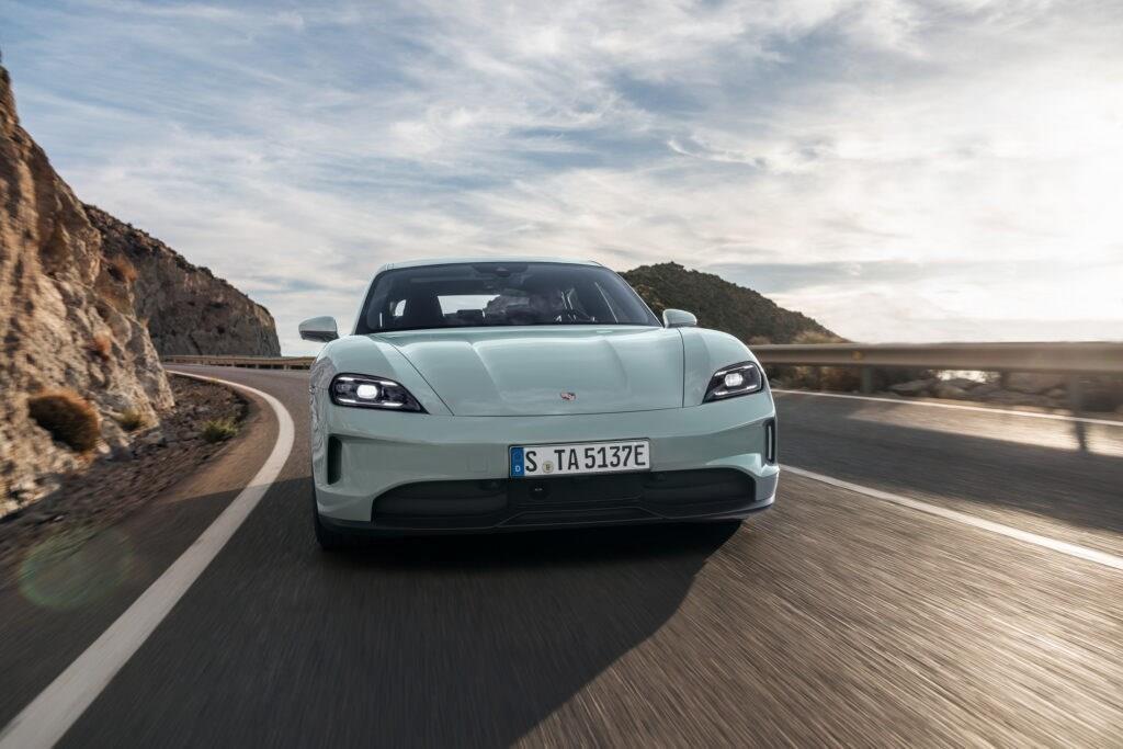 2025 model Porsche Taycan tanıtıldı Her açıdan geliştirildi DonanımHaber
