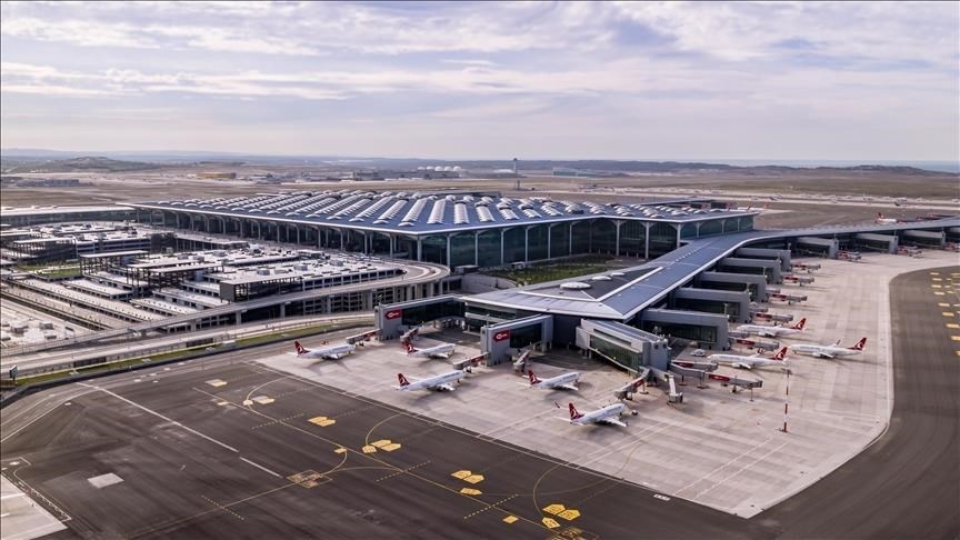 İstanbul Havalimanı'nda aynı anda üç uçak iniş kalkış yapabilecek