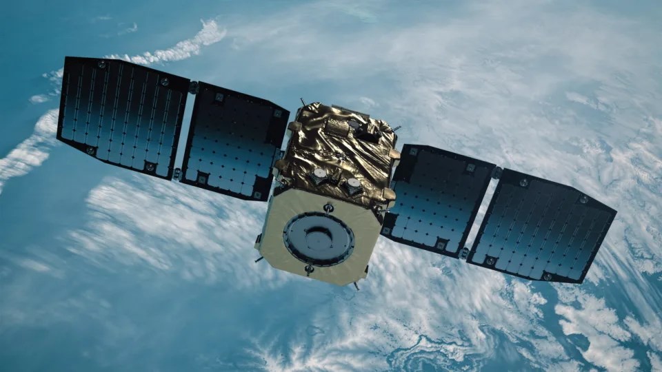 Japonya, uzay çöplerini gözlemlemek için ilk uyduyu gönderdi