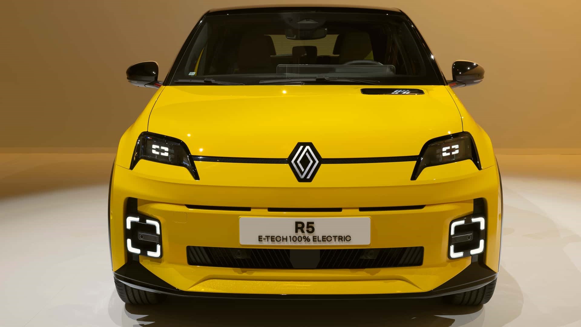 Yeni Renault 5 tanıtıldı: İşte tasarımı ve özellikleri