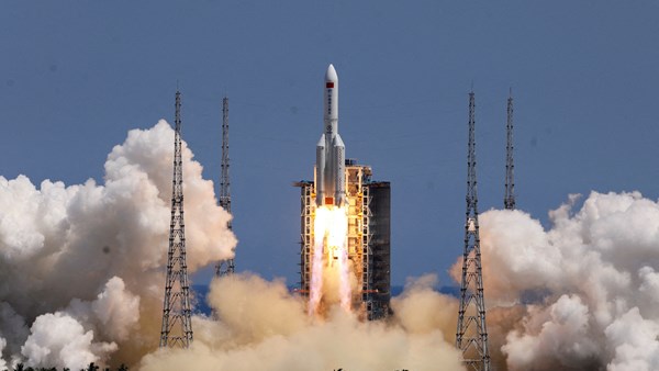 Çin, 2024'te uzaya 100 fırlatış yapmayı planlıyor