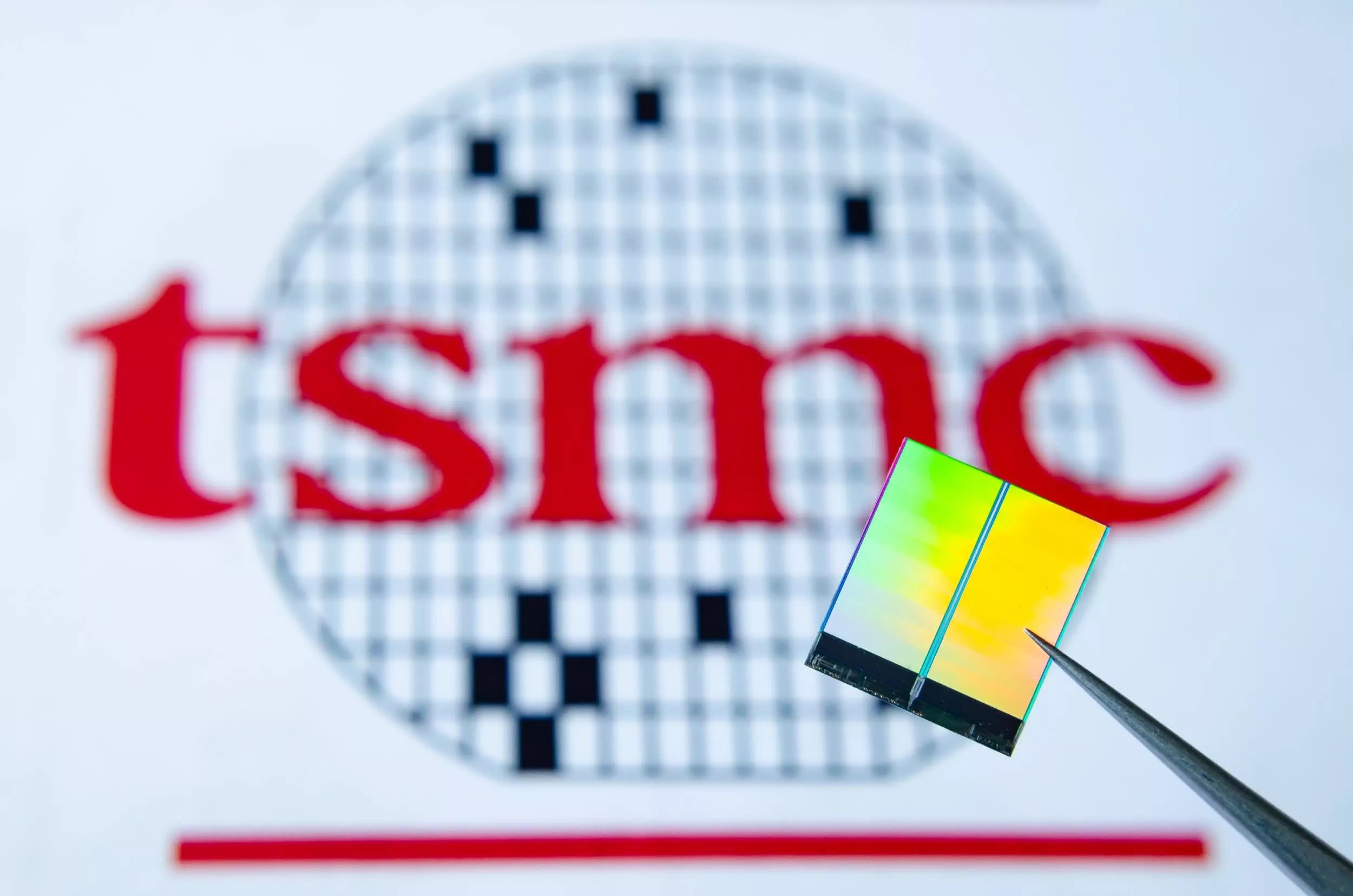 TSMC kurucusu: Müşteriler AI çipleri için 10 yeni tesis istiyor