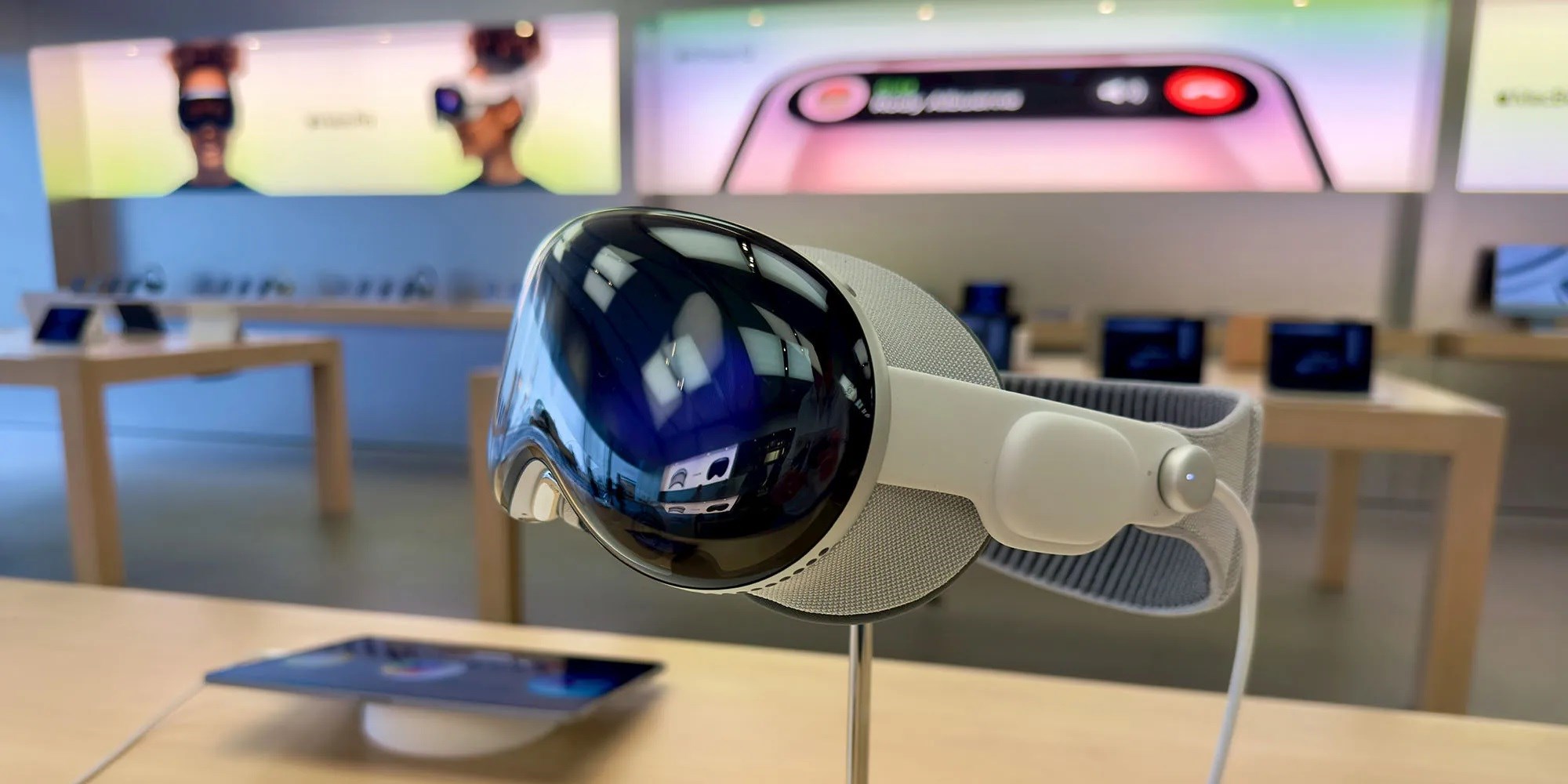 Apple Vision Pro’ya olan talep düştü: Yeni Vision Pro ise 2027'de
