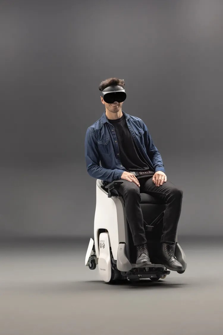 Honda, VR deneyimini arttıran tekerlekli sandalyesini duyurdu