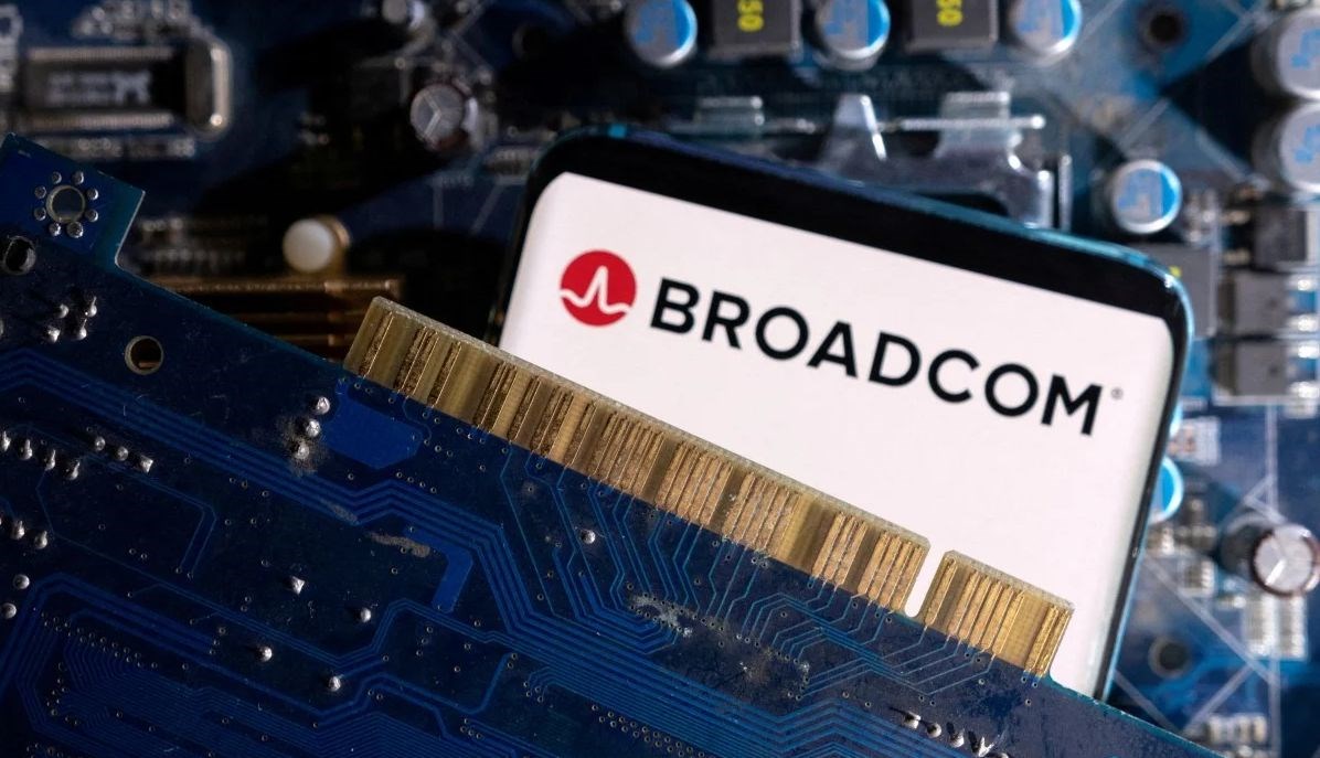 Broadcom bu yıl yapay zekadan 10 milyar dolar kazanç hedefliyor