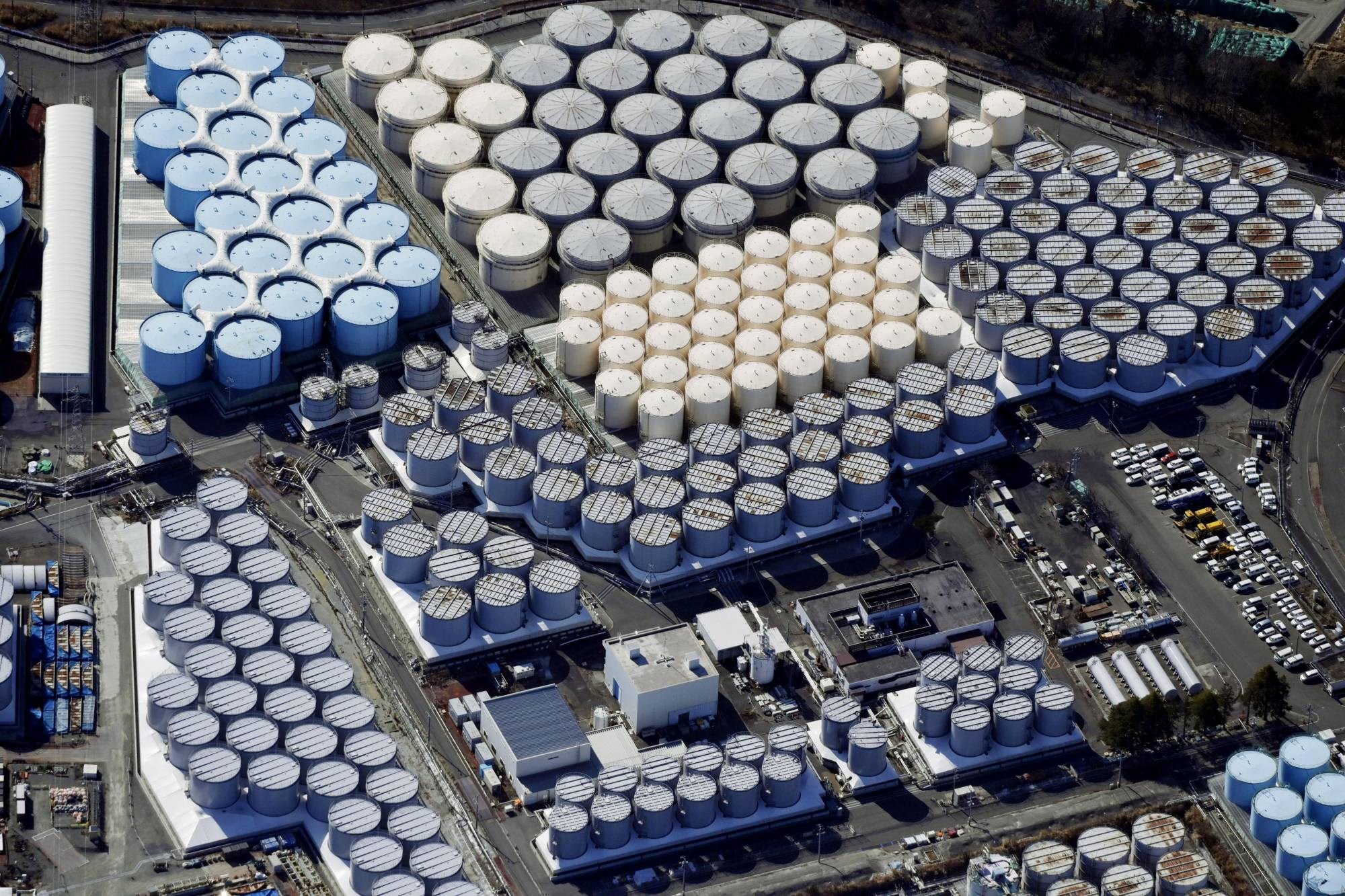Fukuşima'da radyoaktif atık su tahliyesi 30 yılı aşabilir