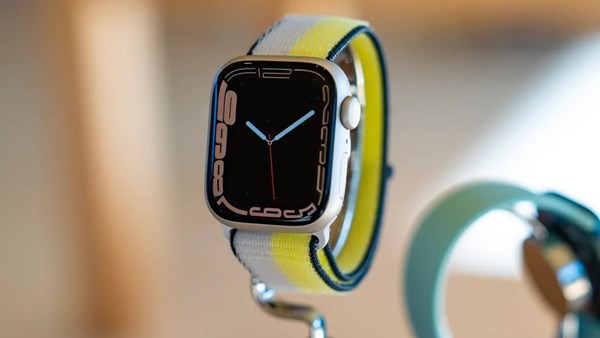 Apple Watch’lar “Kanda Oksijen” özelliği için 2028’e kadar bekleyebilir