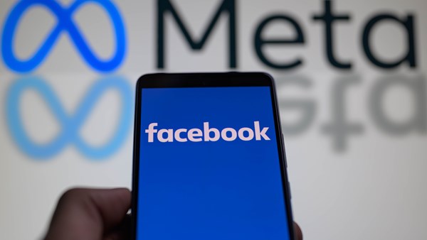 Facebook ve Instagram uyuşturucu satışı nedeniyle soruşturma altında