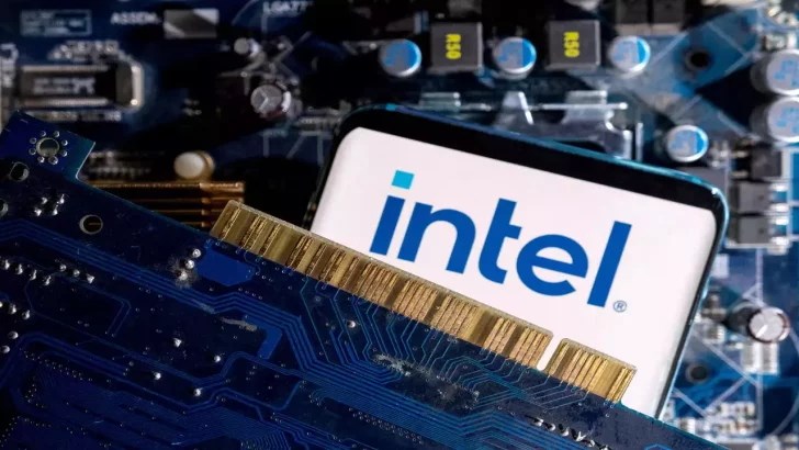Intel, ABD'de 100 milyar dolarlık çip yatırımı yapacak
