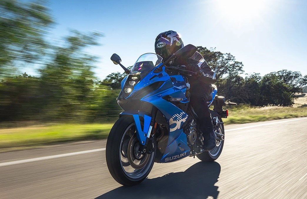 Suzuki GSX-8R'ın Türkiye fiyatı açıklandı