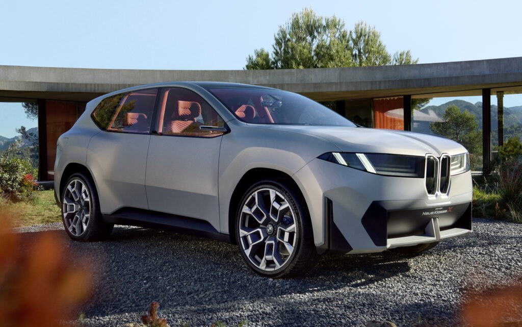 BMW, Neue Klasse X konseptini tanıttı: Yeni nesil iX3 olacak