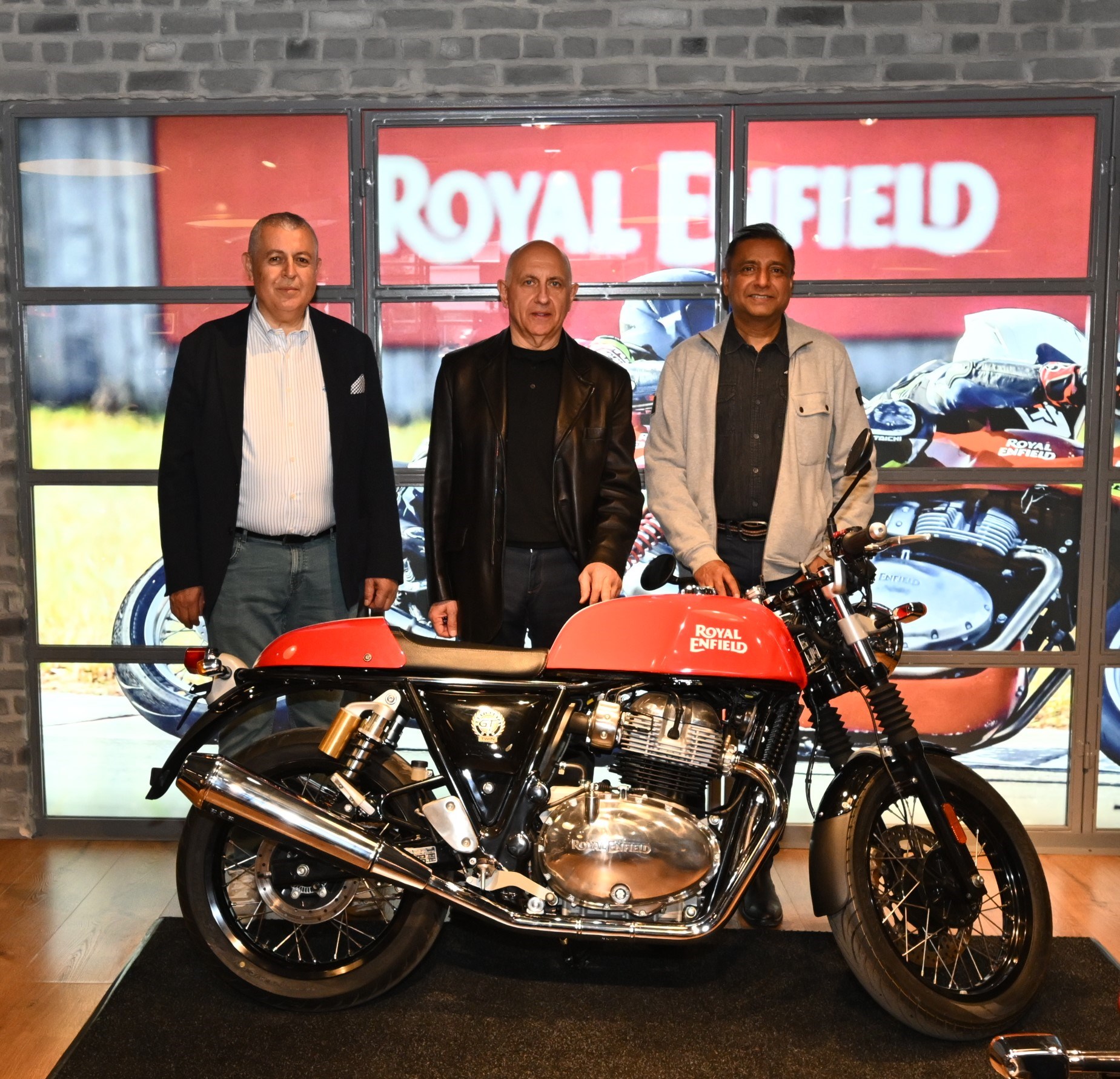 Royal Enfield'ın ikonik motosikletleri K-RIDES ile Türkiye'de