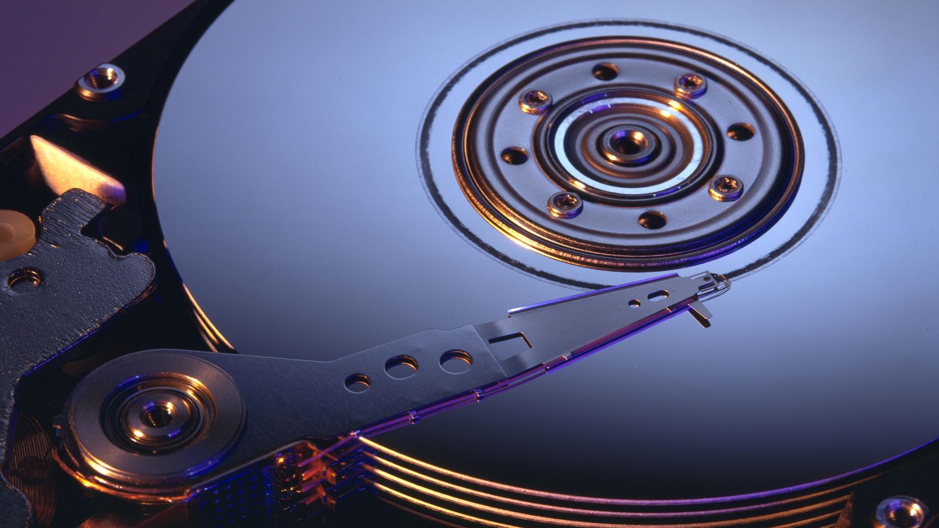 Çift katmanlı kayıt ile 120 TB kapasiteli hard diskler ufukta