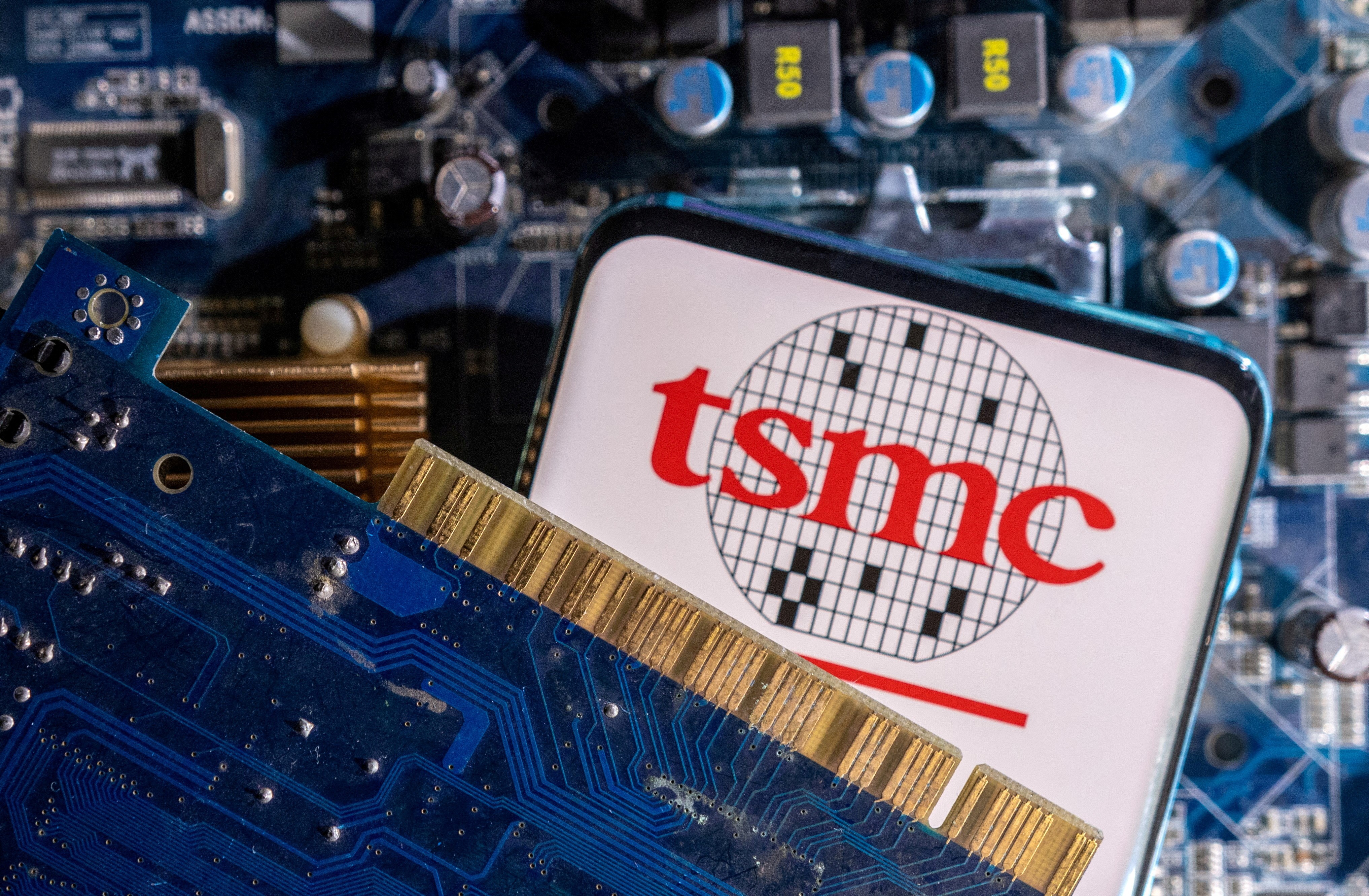 TSMC, A16 sürecinde ASML’nin High-NA EUV araçlarını kullanmayacak