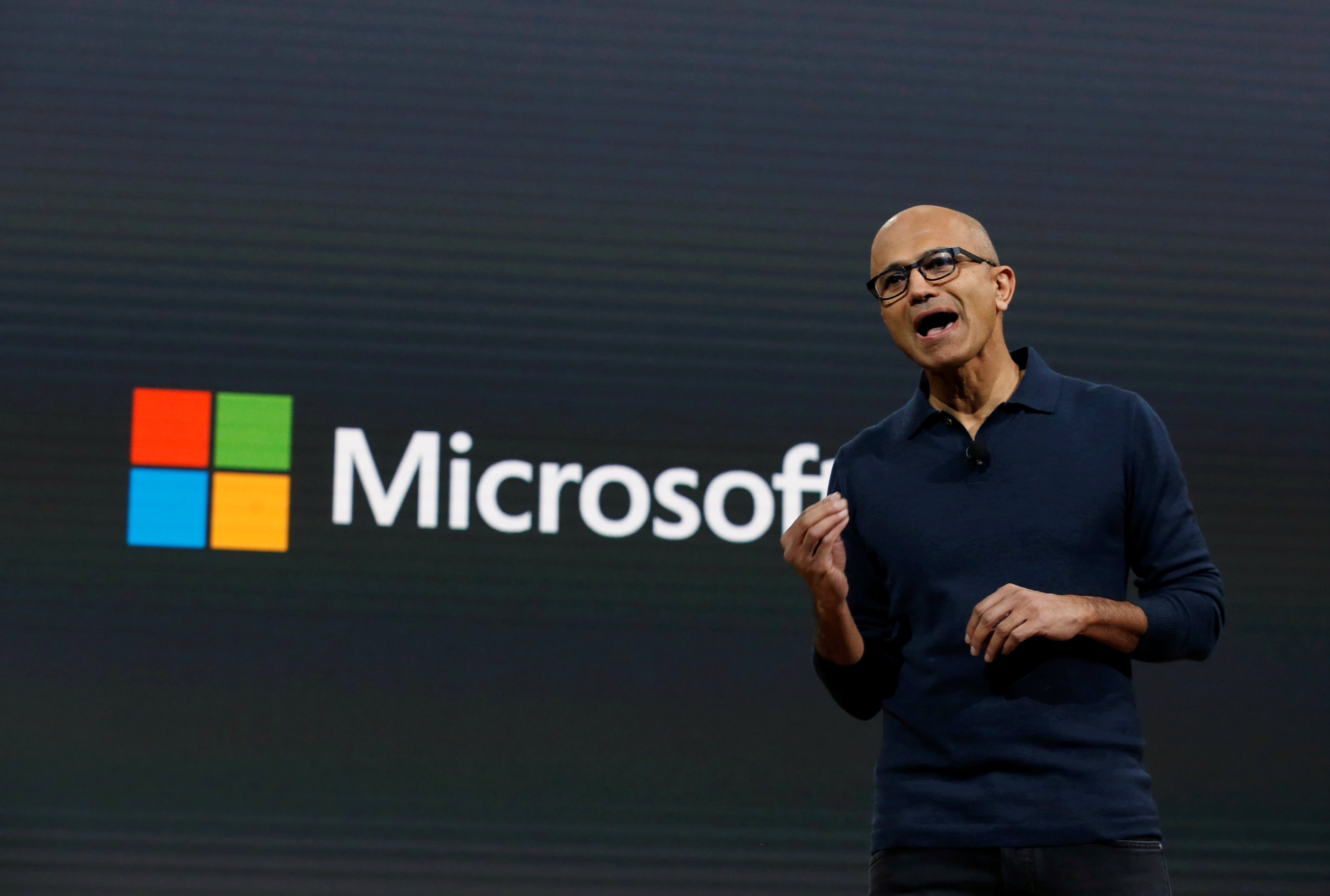 Microsoft’tan 10,5 GW’lık devasa yenilenebilir enerji yatırımı