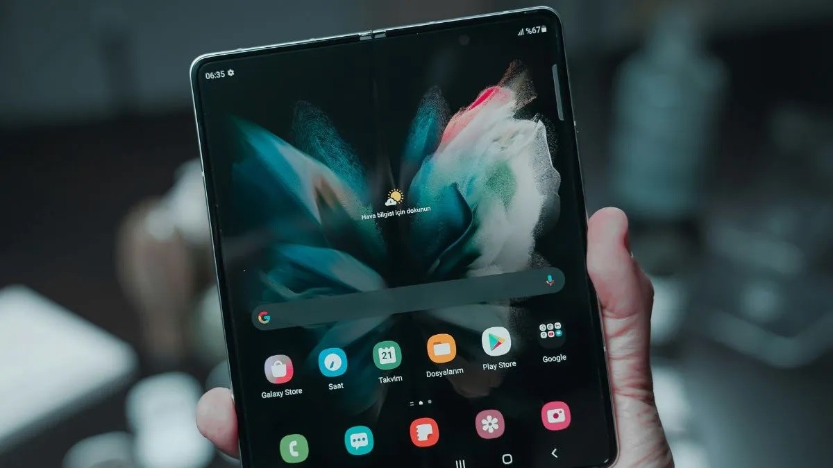 Samsung Galaxy Z Fold 6 canlı olarak görüntülendi: İşte tasarımı