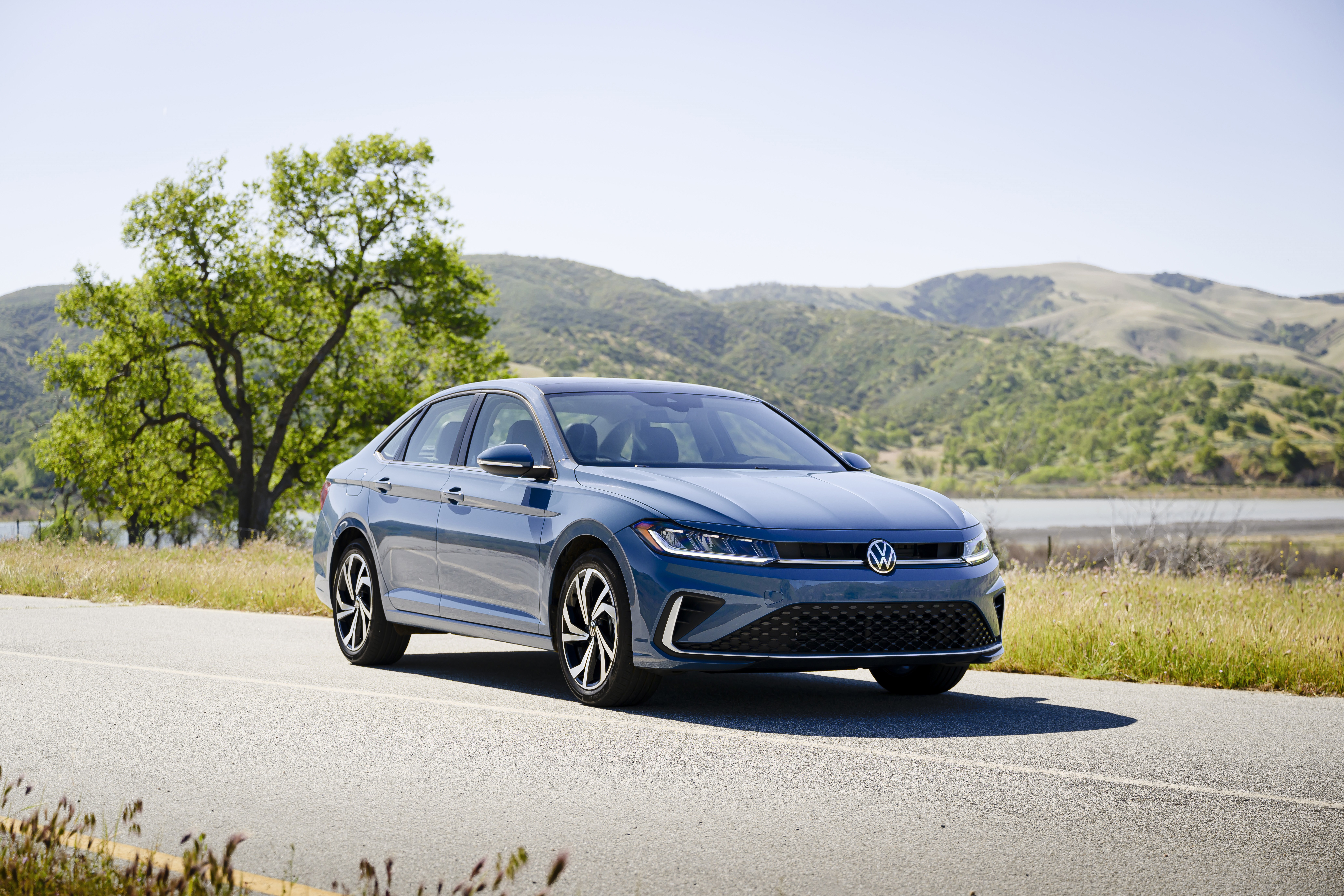 Yeni 2025 Volkswagen Jetta tanıtıldı: İşte özellikleri ve fiyatı