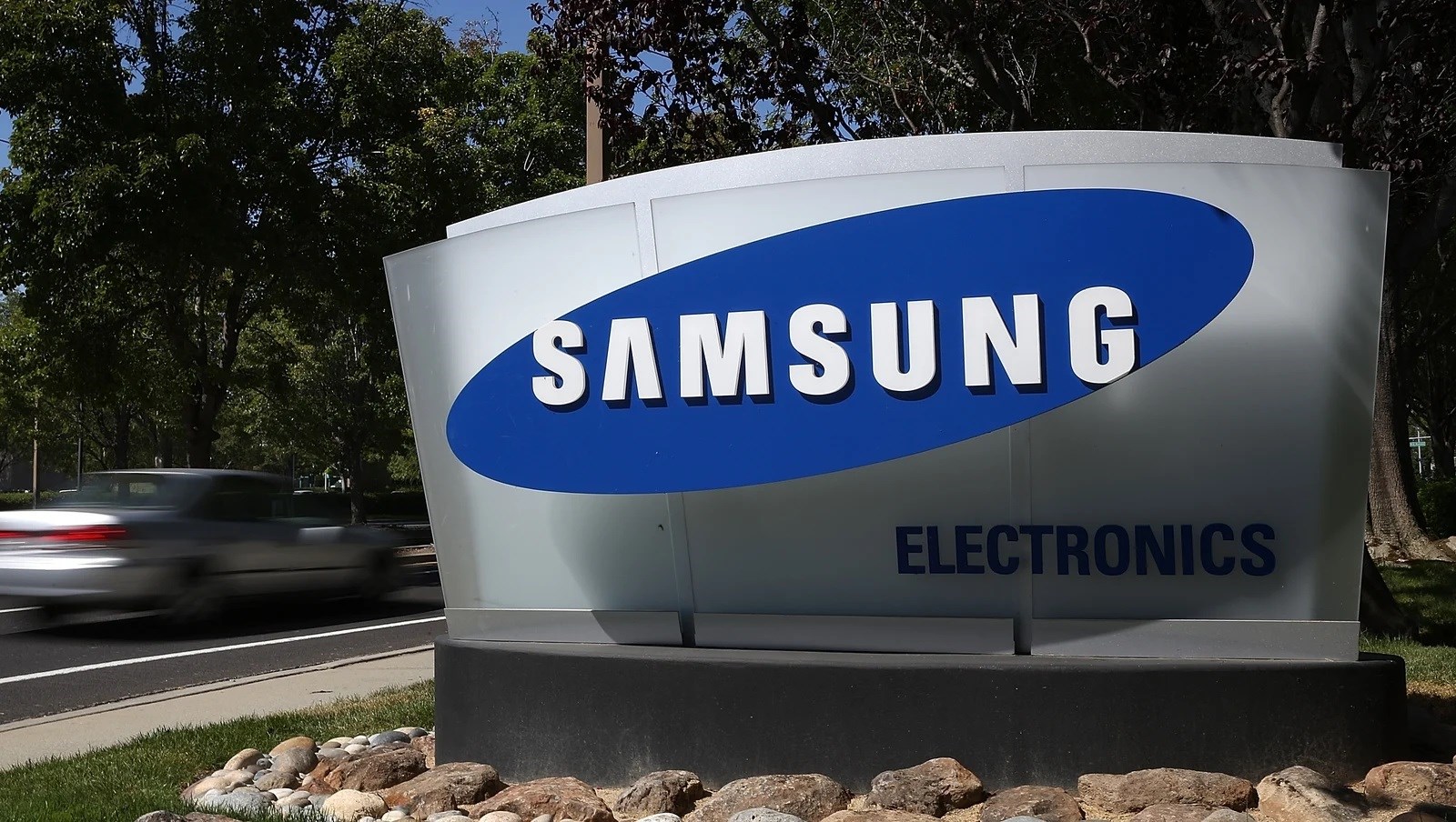 Samsung’un karı 15 kat arttı! Hisseler son yılların zirvesinde