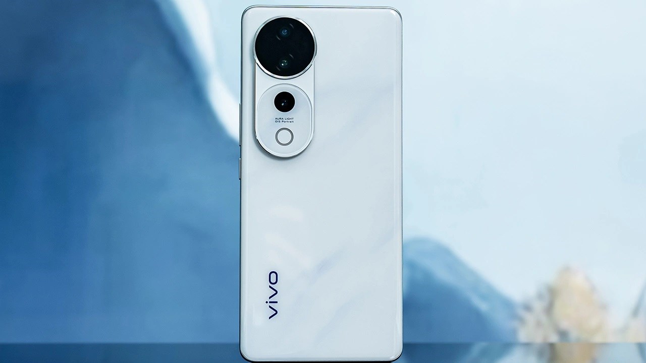 Vivo V40 ve V40 Pro tanıtıldı: İşte özellikleri ve fiyatı