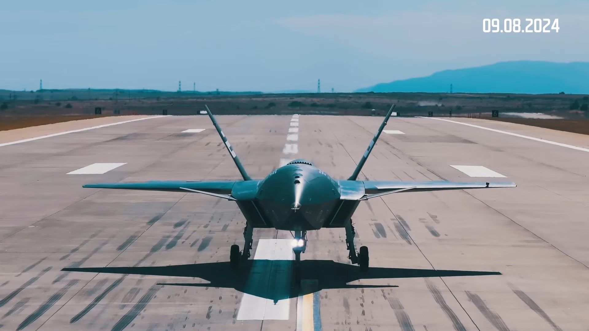 Bayraktar Kızılelma PT-3’ten motor çalıştırma ve koşu testi