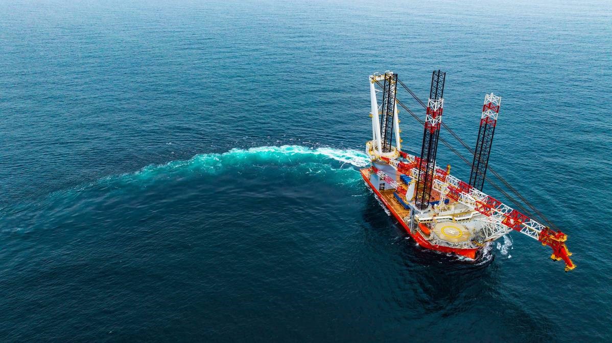 20MW ve daha büyük açık deniz rüzgar türbinlerini bu gemi kuracak