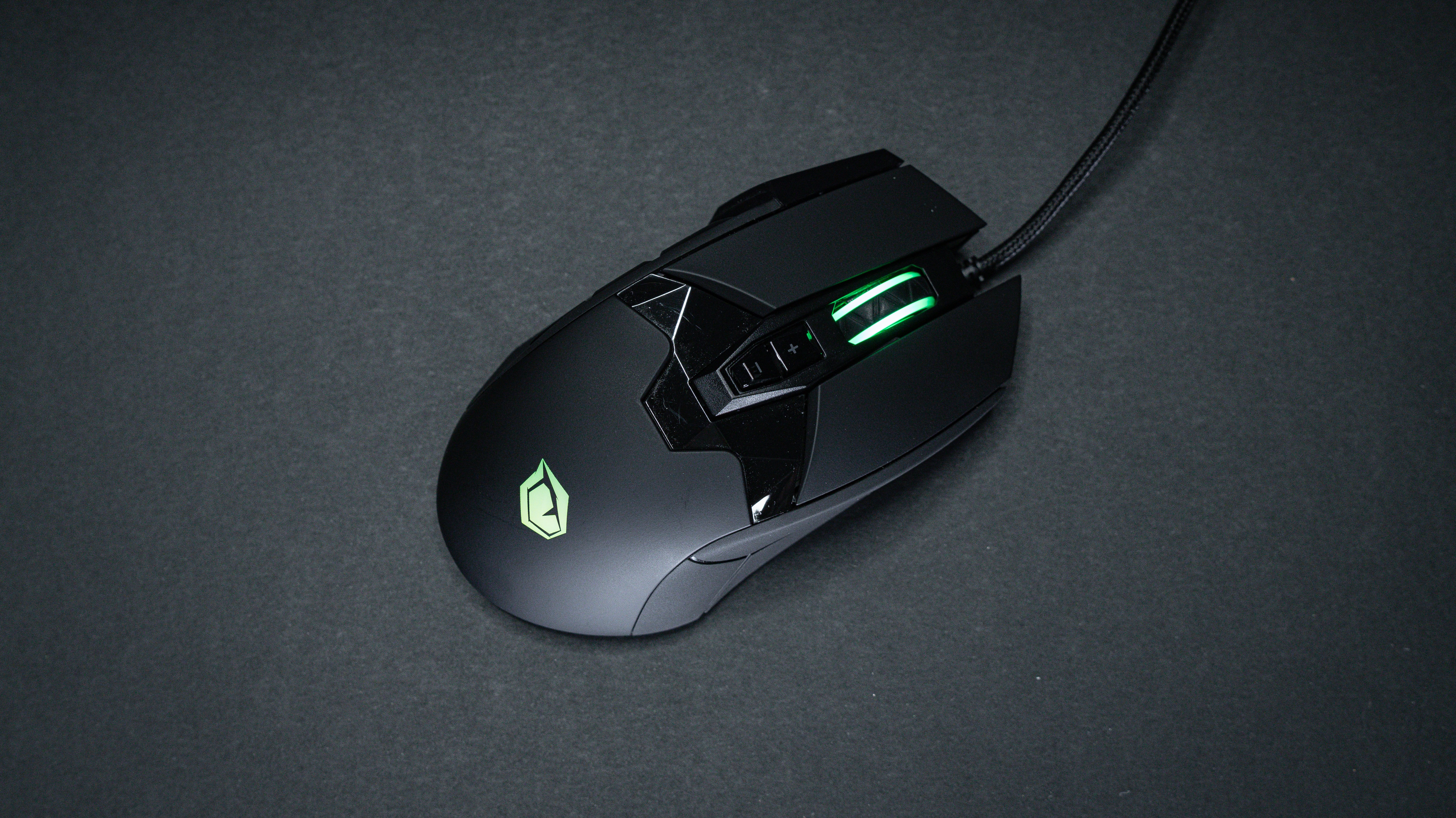 Monster Notebook yeni klavye ve mouse modellerini satışa sundu