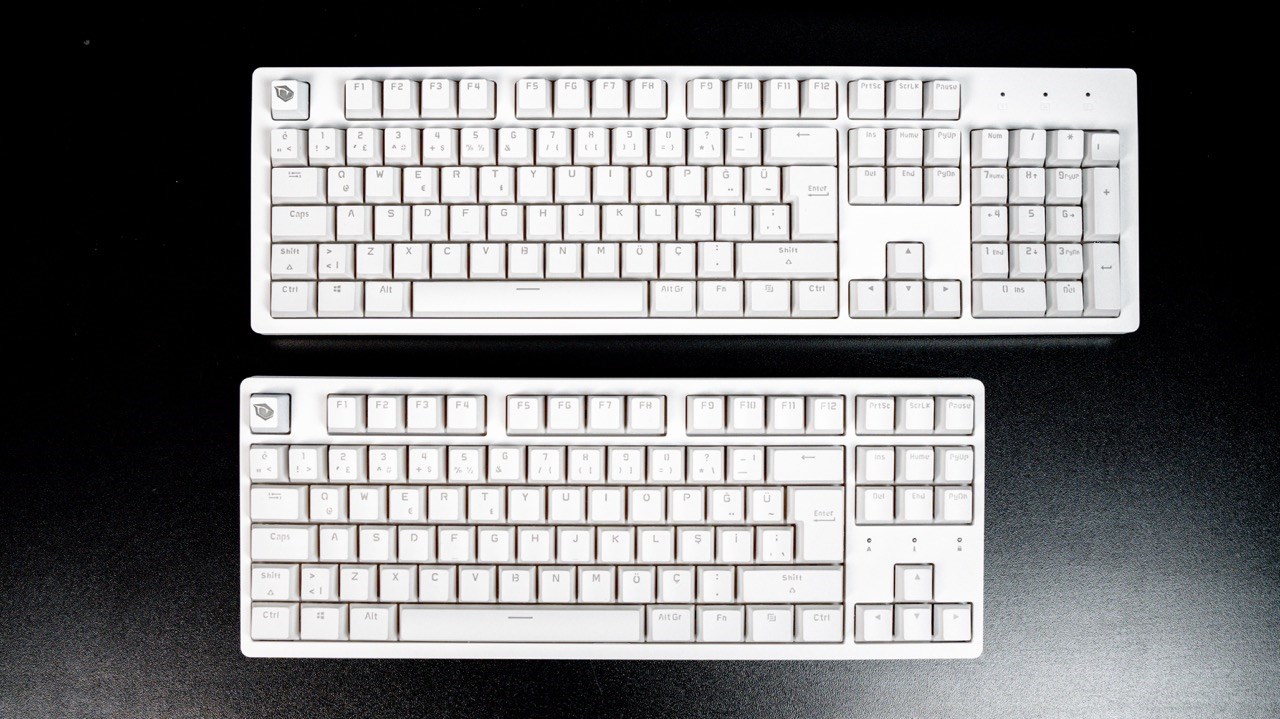 Monster Notebook yeni klavye ve mouse modellerini satışa sundu