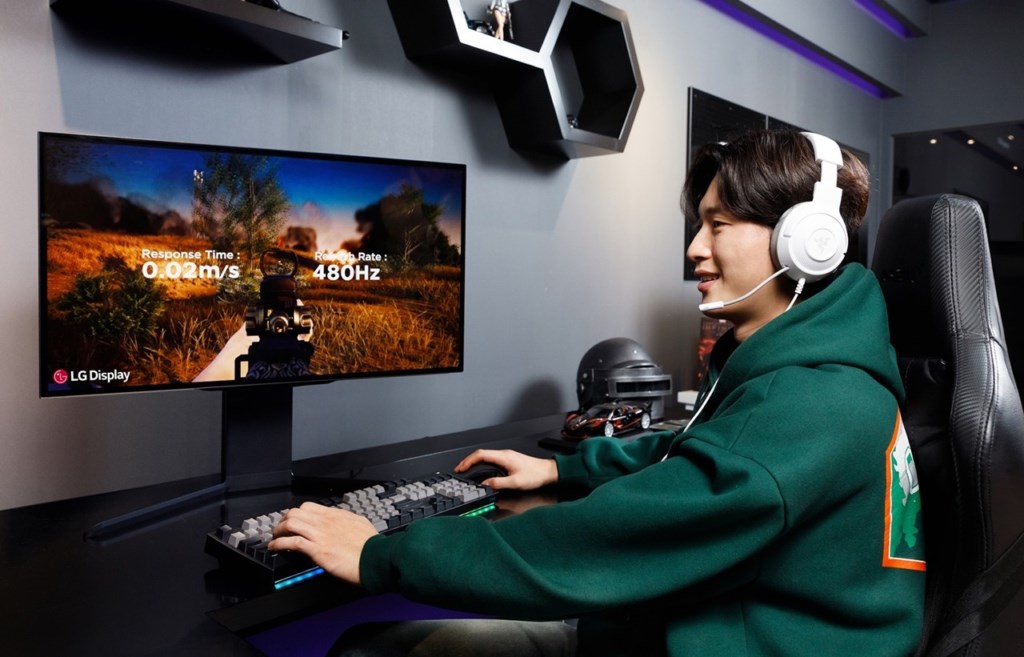 LG, 27 inç 480 Hz oyuncu OLED ekranının seri üretimine başladı