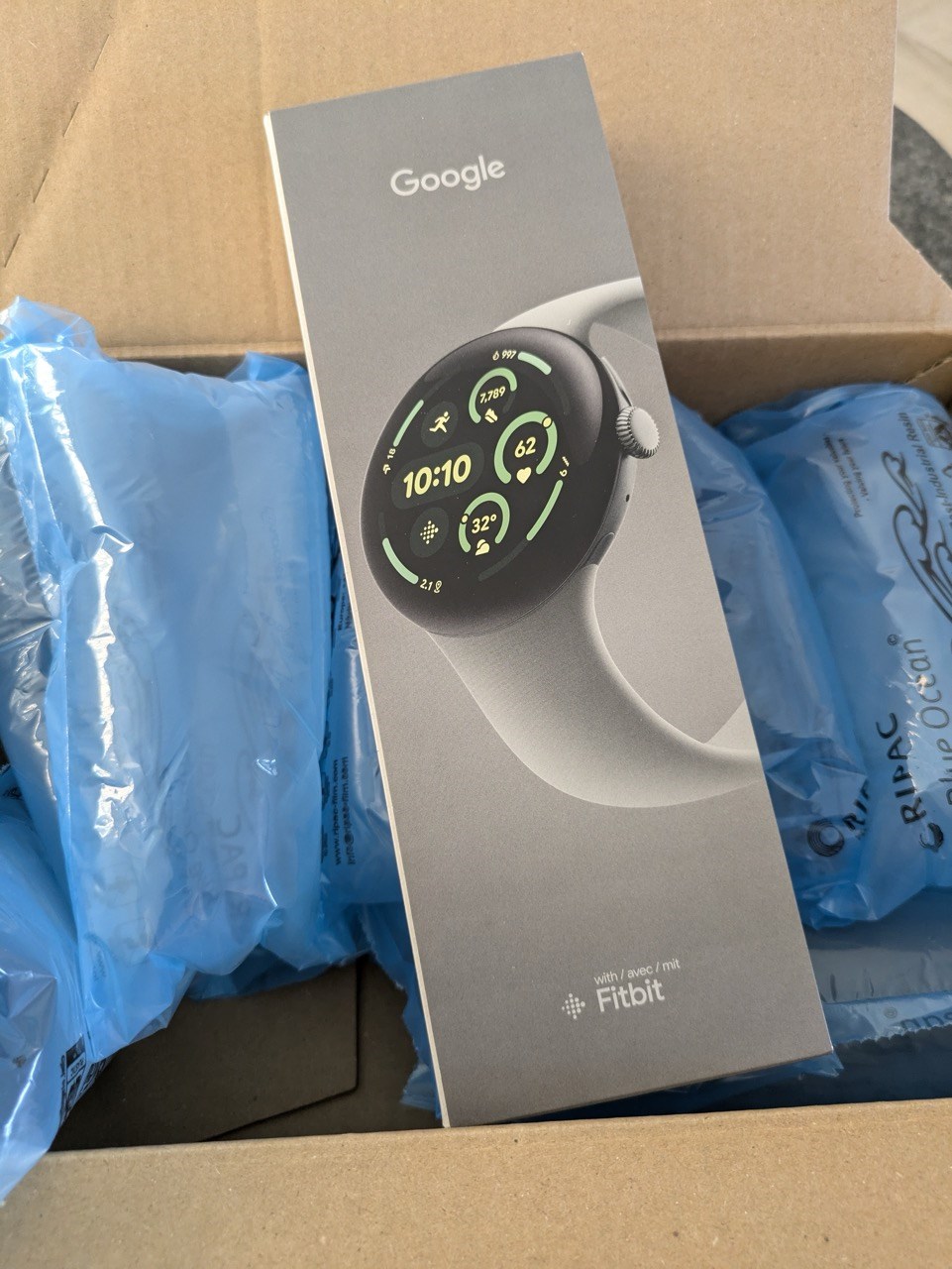 Google Pixel Watch 3 Kutusu