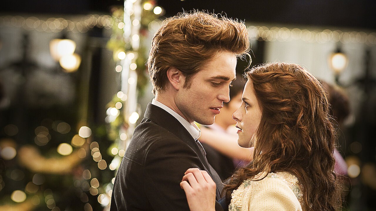 Alacakaranlık ilk filmi Twilight konusu