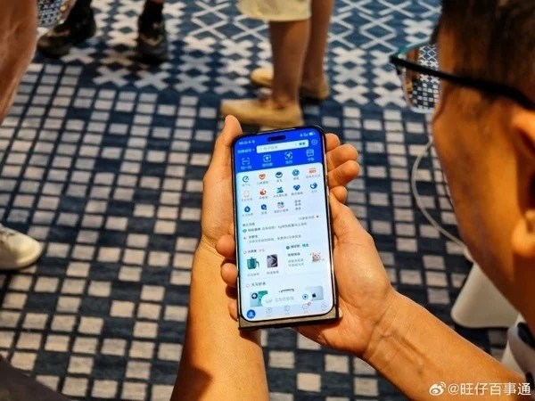 Honor Magic 7 Pro'nun canlı görüntüleri ortaya çıktı