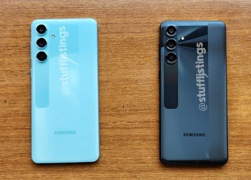 Samsung Galaxy M55s modelinin gerçek görüntüleri sızdırıldı