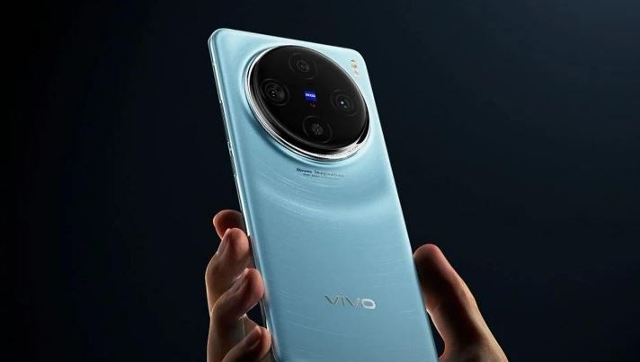 Vivo’nun merak edilen “mini” modeli resmen doğrulandı