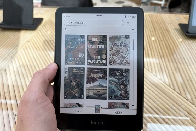 Amazon, ilk renkli ekranlı Kindle'ını tanıttı