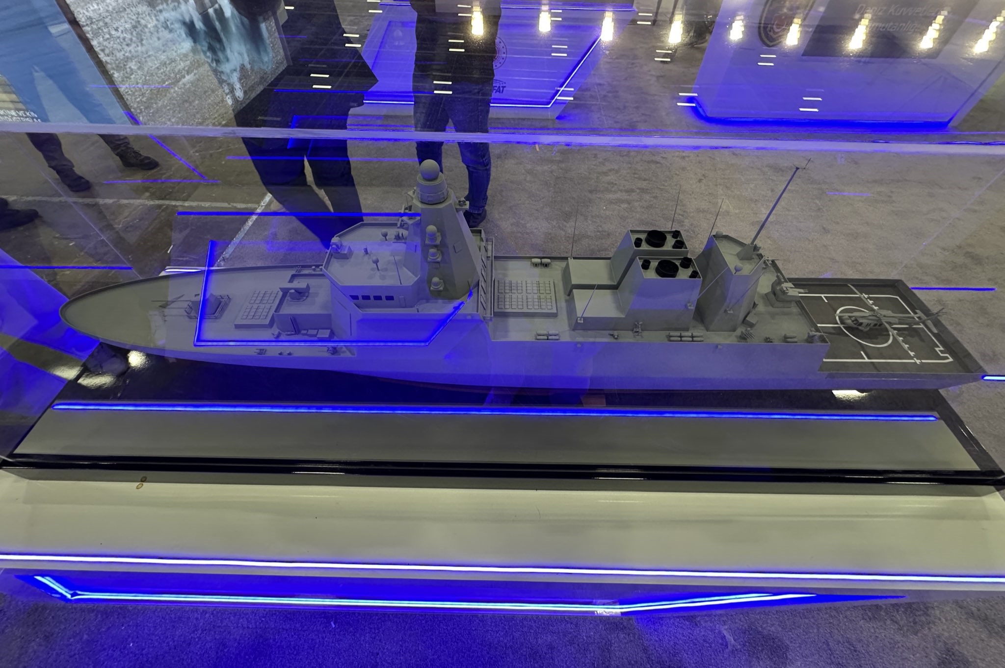 TF-2000 Hava Savunma Harbi Muhribi, SAHA EXPO’da sergilendi