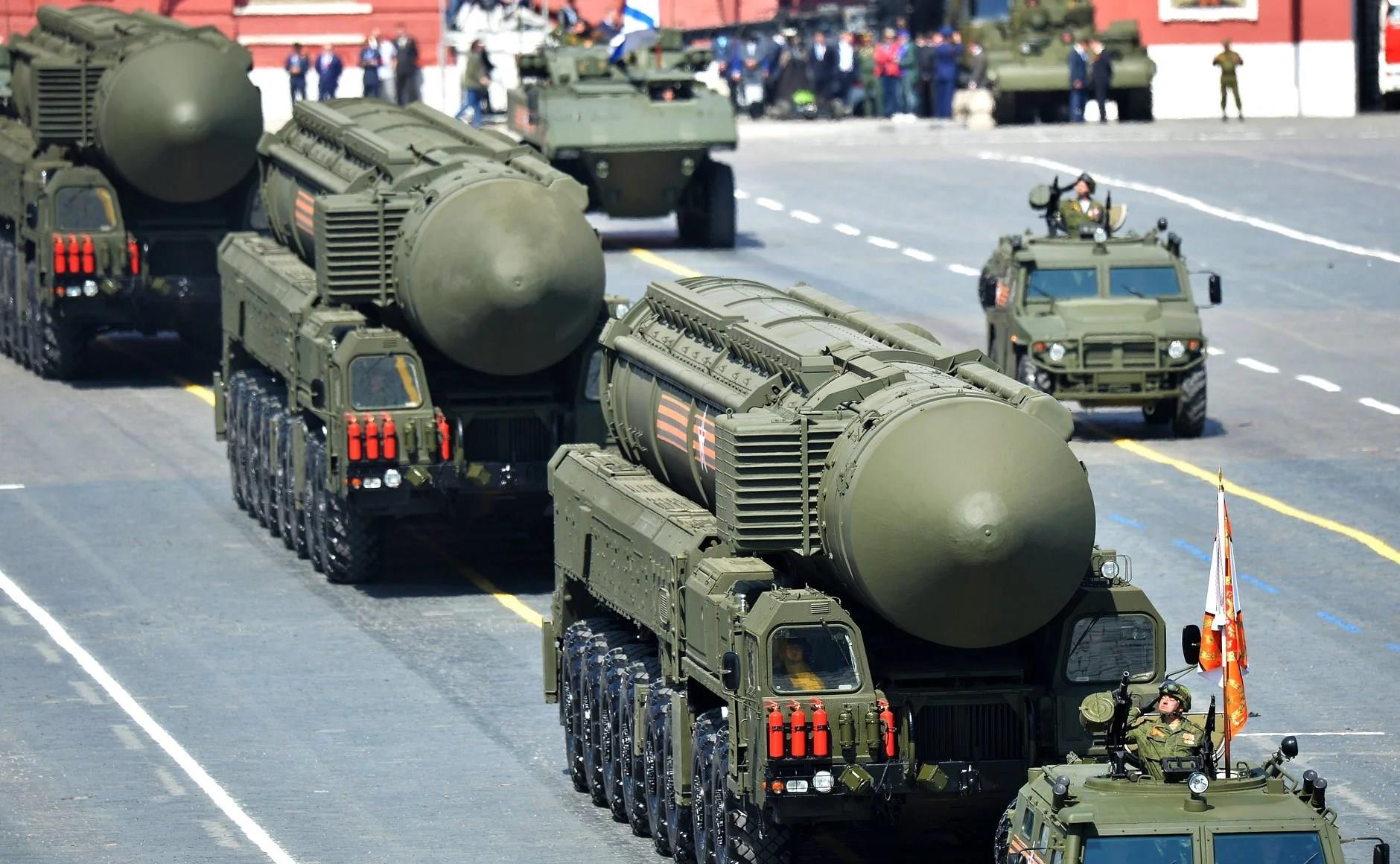 RS-26 füzesi nedir? Kıtalararası füze savaşta ilk kez kullanıldı!