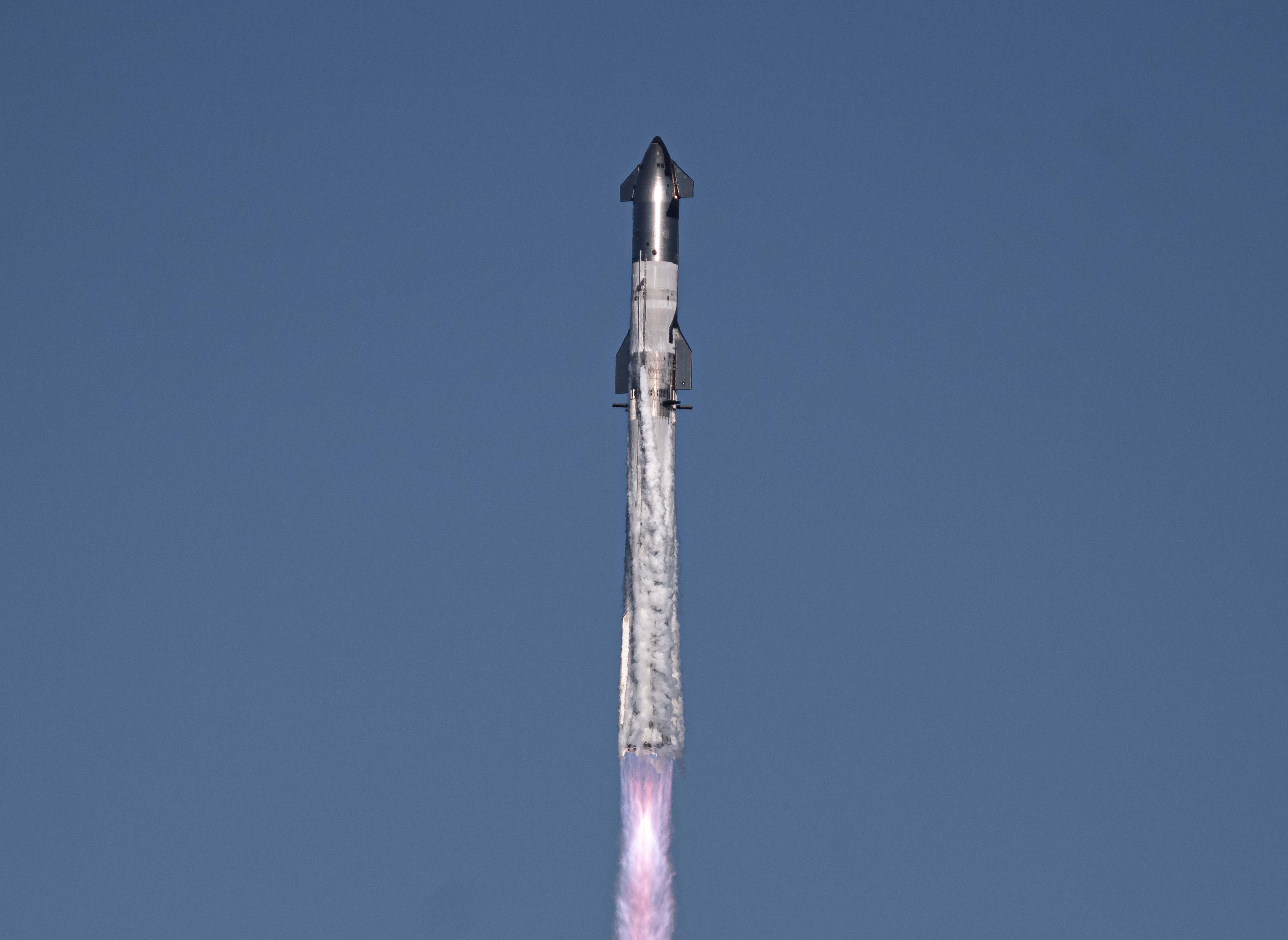 SpaceX, gelecek yıl 25 adet Starship fırlatması yapmak istiyor