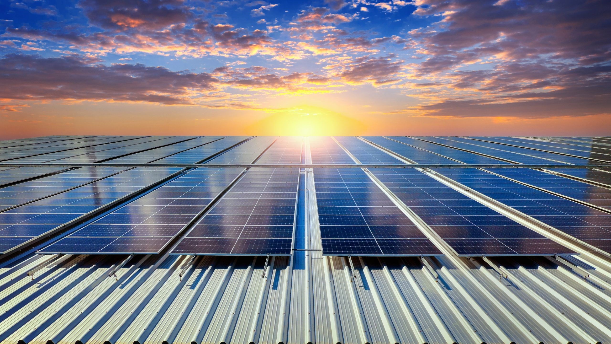 Güneş enerjisinden tarihi rekor: Üretim yüzde 40 yükseldi