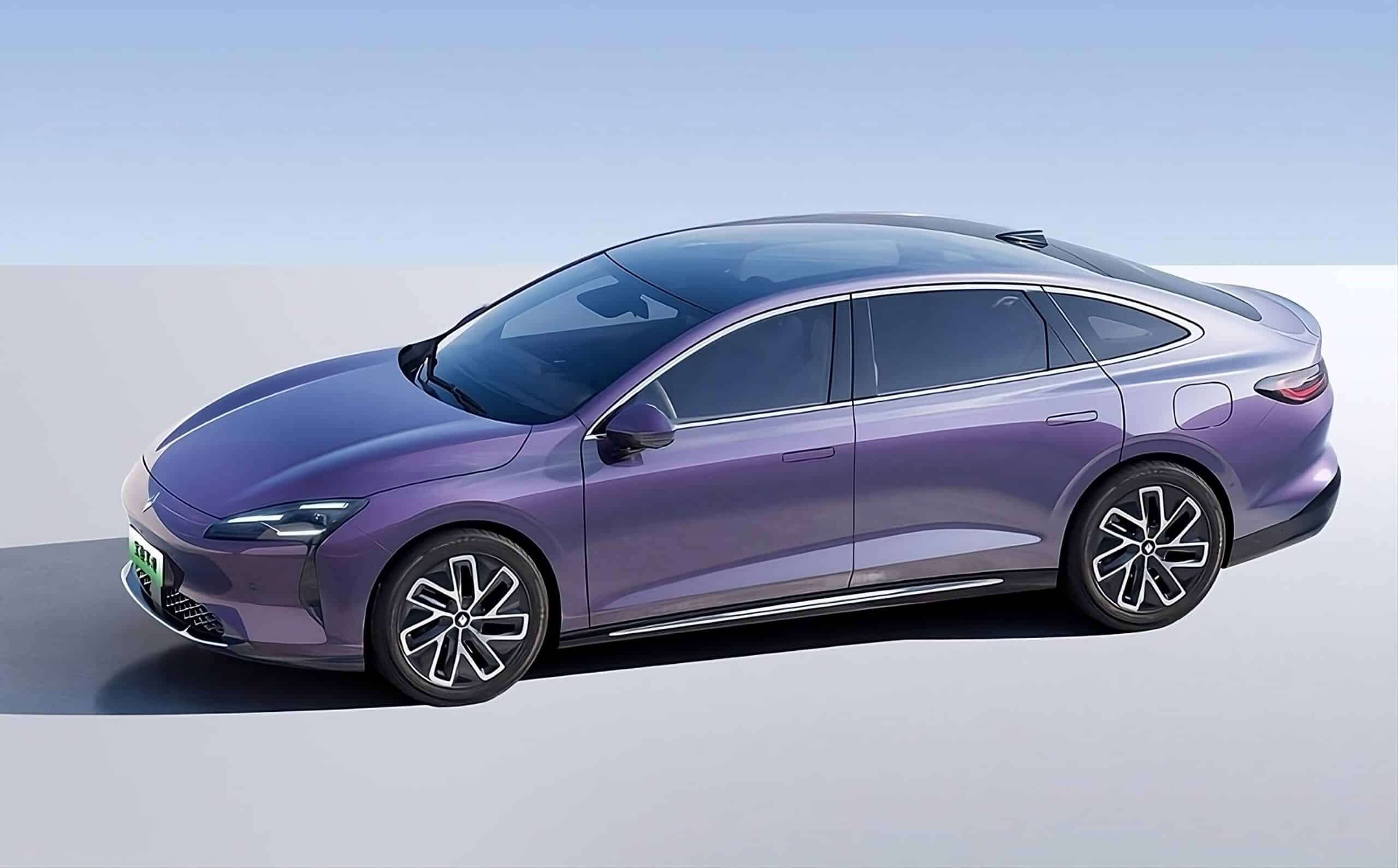 Çinli Baojun, yeni sedan modelinin resmi görsellerini paylaştı