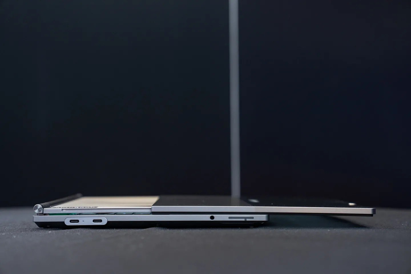 Lenovo, yuvarlanabilir ekranlı ThinkBook Plus Gen 6'yı tanıttı