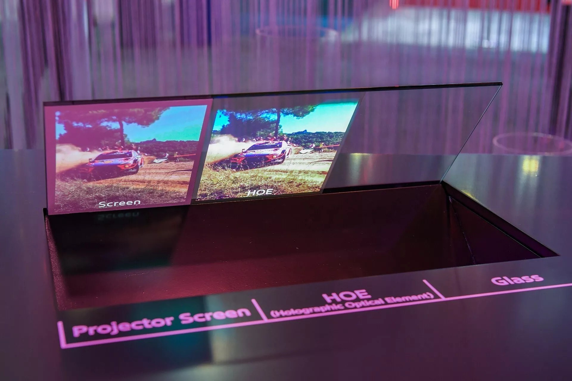 Hyundai Mobis yeni holografik ekranını sergiledi
