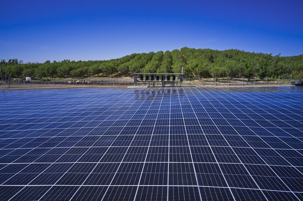 Temiz enerji yatırımları 2025’te ilk kez fosil yakıtları geçecek