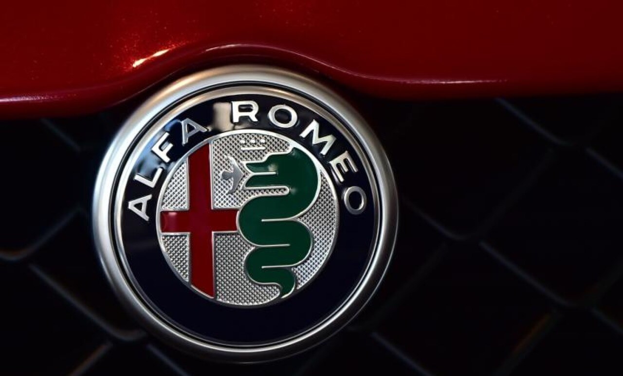 Alfa Romeo araba logosu anlamı