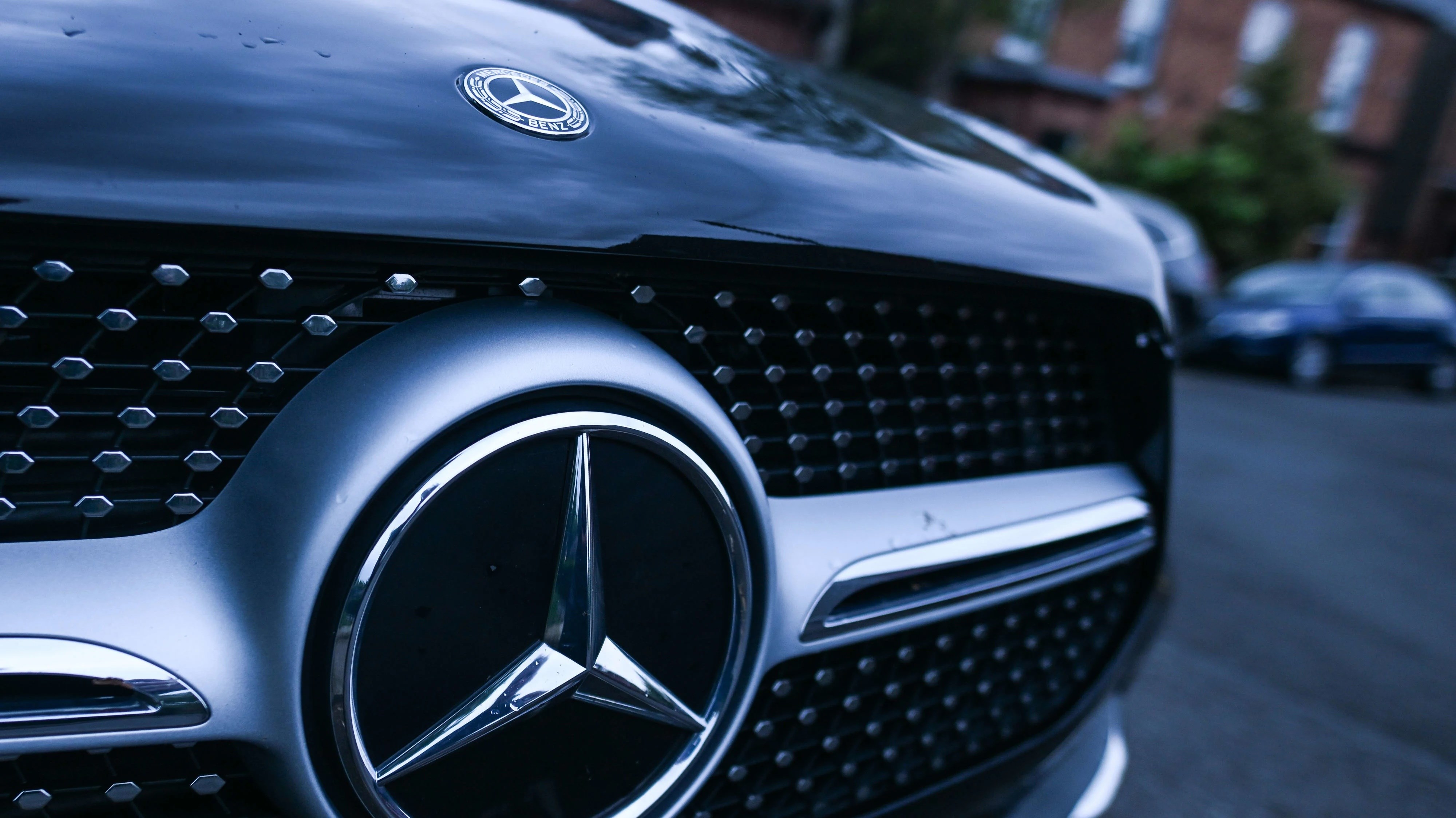 Mercedes logosu anlamı