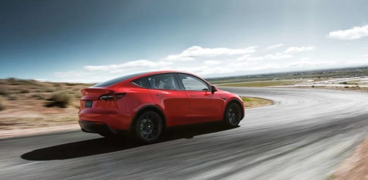 Tesla 2025'in ilk yarısında daha uygun fiyatlı modeller çıkaracak