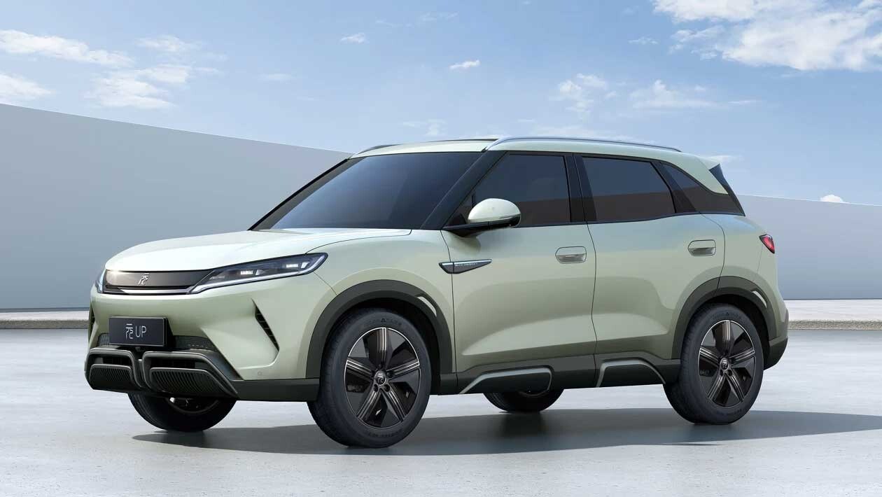 BYD CEO'su: Çinli elektrikli araçlar rakiplerinden 5 yıl önde