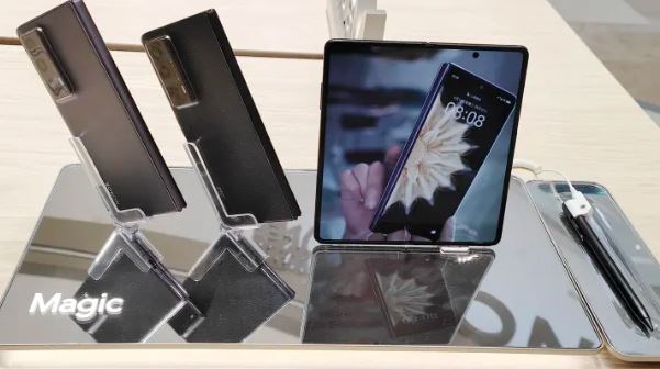 Honor yapay zeka işine kafayı taktı